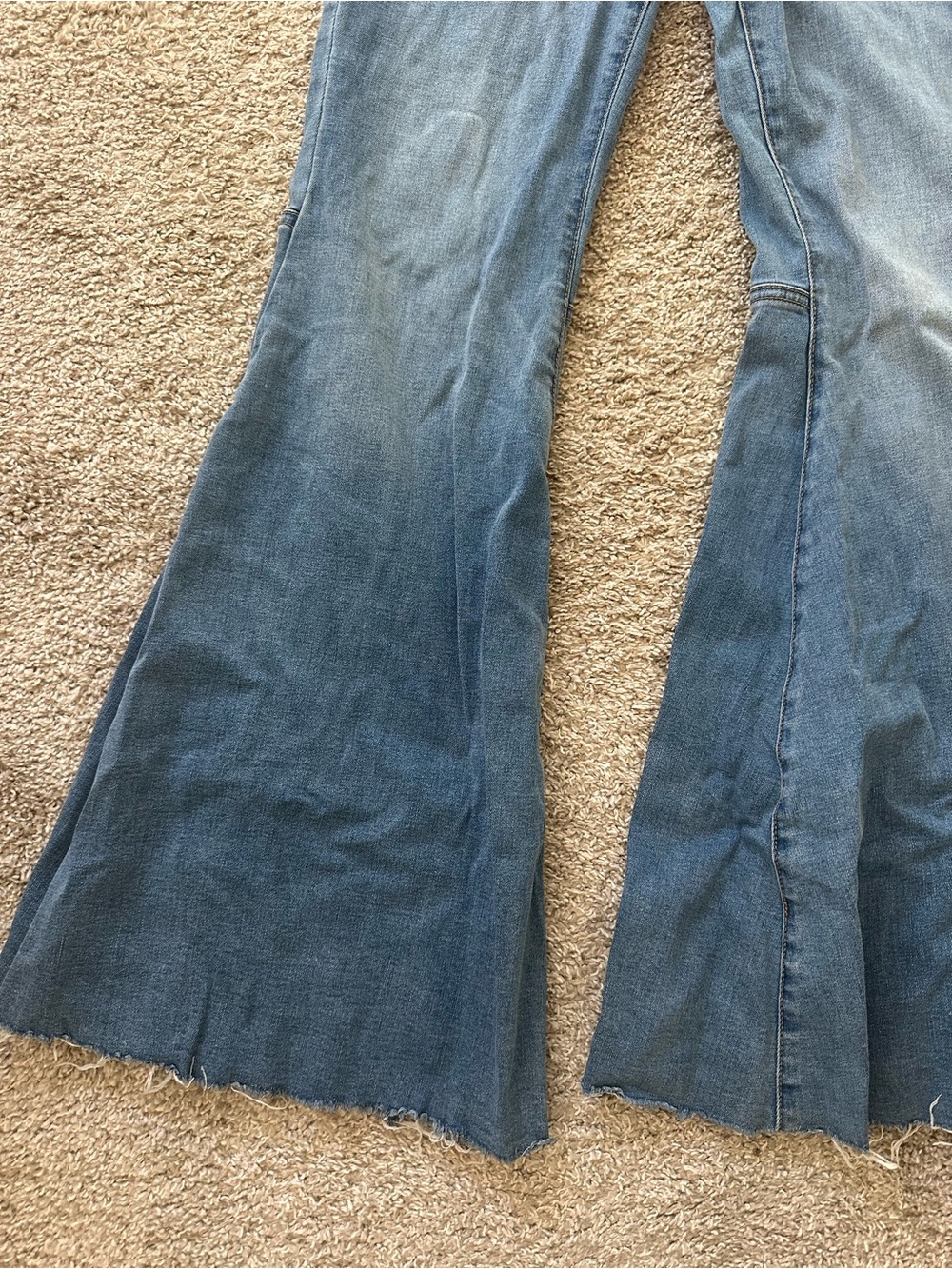 Free people just float on flare jeans size 29 - Picture 3 of 6